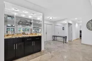 804 Foxpointe Cir, Delray Beach, FL 33445 - Photo 20