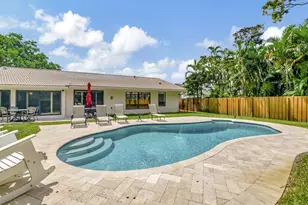 804 Foxpointe Cir, Delray Beach, FL 33445 - Photo 54
