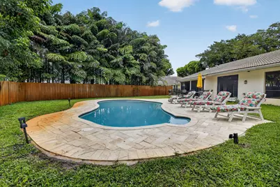 804 Foxpointe Circle, Delray Beach, FL 33445 - Photo 64
