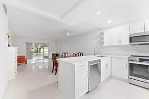 7797 Golf Cir Dr, Margate, FL 33063 - Photo 4