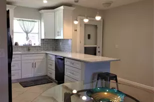 2509 Dudley Dr W, West Palm Beach, FL 33415 - Photo 2