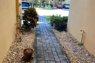 4366 Berkshire Wharf Dr, Lake Worth, FL 33461 - Photo 2