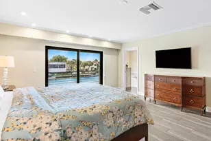 1014 Bel Air Dr, Boca Raton, FL 33487 - Photo 16