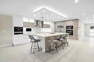 1014 Bel Air Dr, Boca Raton, FL 33487 - Photo 6