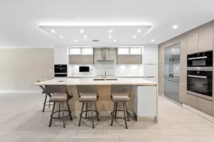 1014 Bel Air Dr, Boca Raton, FL 33487 - Photo 4