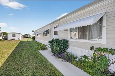 36001 Dron Bay, Boynton Beach, FL 33436 - Photo 4