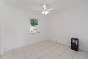 10079 Patience Ln, Royal Palm Beach, FL 33411 - Photo 12