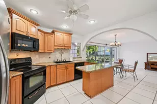 7 N Greenway Village N, Royal Palm Beach, FL 33411 - Photo 1