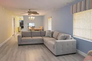 5379 Mariesa Ave, West Palm Beach, FL 33417 - Photo 8