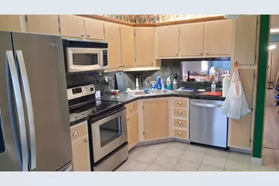 5379 Mariesa Avenue, West Palm Beach, FL 33417 - Photo 4