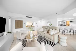 100 SE 5th Ave, Boca Raton, FL 33432 - Photo 4