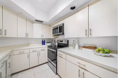 100 SE 5th Avenue #210, Boca Raton, FL 33432 - Photo 8