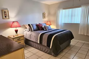 2950 Crosley Dr E, West Palm Beach, FL 33415 - Photo 18