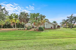 3060 SE Darien Rd, Port Saint Lucie, FL 34952 - Photo 6