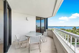 5070 N Ocean Dr, Singer Island, FL 33404 - Photo 26