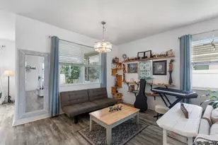 110 65th Ave E, Bradenton, FL 34203 - Photo 10