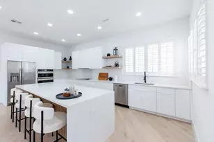 2443 Players Ct, Wellington, FL 33414 - Photo 8