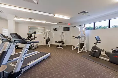 300 Uno Lago Drive #405, North Palm Beach, FL 33408 - Photo 8