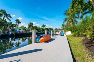 2301 NE 15th Terrace NE, Wilton Manors, FL 33305 - Photo 8