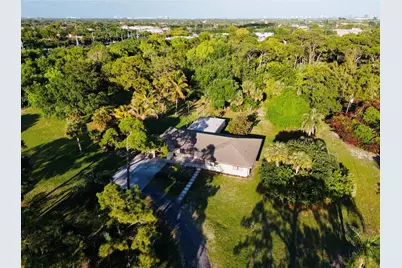 8895 N Bates Road, Palm Beach Gardens, FL 33418 - Photo 44