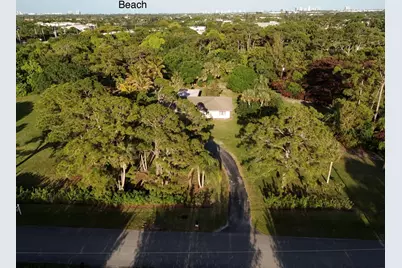 8895 N Bates Road, Palm Beach Gardens, FL 33418 - Photo 40