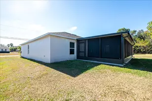 1225 SW Babcock Ave SW, Port Saint Lucie, FL 34953 - Photo 6