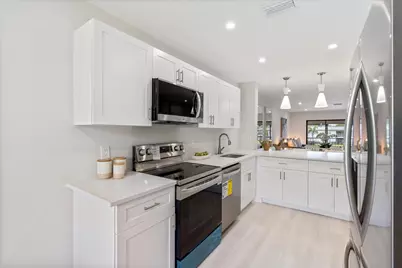 17 Stratford Drive E #C, Boynton Beach, FL 33436 - Photo 10