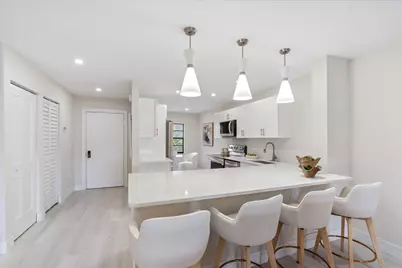 17 Stratford Drive E #C, Boynton Beach, FL 33436 - Photo 6