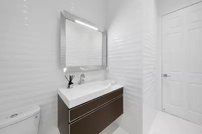 16430 NE 30th Avenue, North Miami Beach, FL 33160 - Photo 20