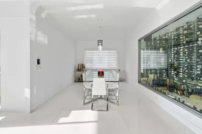 16430 NE 30th Avenue, North Miami Beach, FL 33160 - Photo 12