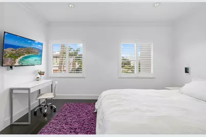 16430 NE 30th Avenue, North Miami Beach, FL 33160 - Photo 38