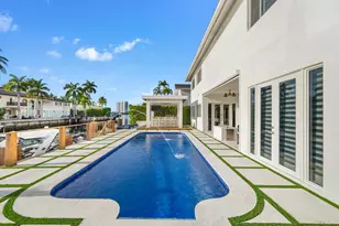 16430 NE 30th Ave, North Miami Beach, FL 33160 - Photo 50