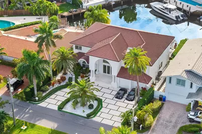 16430 NE 30th Avenue, North Miami Beach, FL 33160 - Photo 2