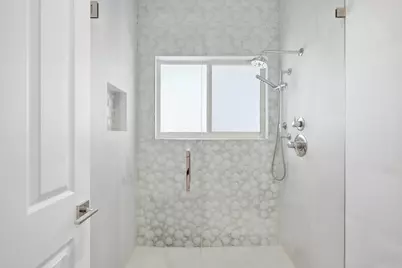 16430 NE 30th Avenue, North Miami Beach, FL 33160 - Photo 40