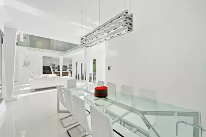 16430 NE 30th Avenue, North Miami Beach, FL 33160 - Photo 14