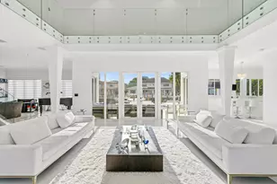 16430 NE 30th Ave, North Miami Beach, FL 33160 - Photo 8