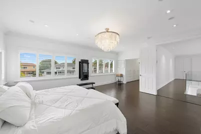 16430 NE 30th Avenue, North Miami Beach, FL 33160 - Photo 26