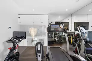 16430 NE 30th Ave, North Miami Beach, FL 33160 - Photo 46