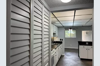 1850 Fairview Villas Drive #3, Palm Springs, FL 33406 - Photo 6