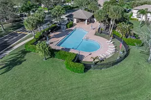 7 Amherst Ct, Royal Palm Beach, FL 33411 - Photo 38