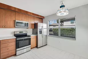 7 Amherst Ct, Royal Palm Beach, FL 33411 - Photo 20