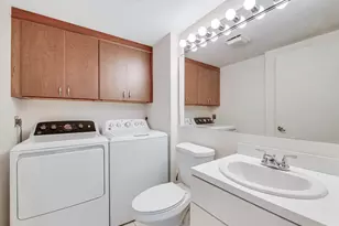 7 Amherst Ct, Royal Palm Beach, FL 33411 - Photo 24