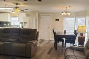 19418 Saddlebrook Ct, North Fort Myers, FL 33903 - Photo 4