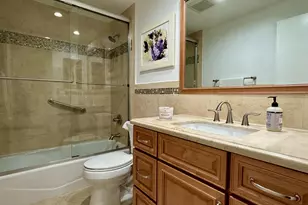 301 Club Dr, Palm Beach Gardens, FL 33418 - Photo 6