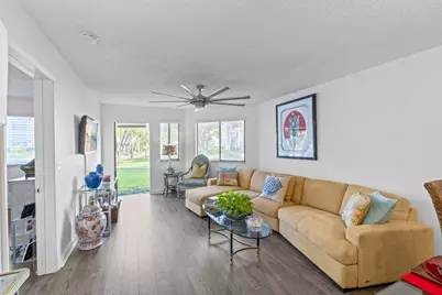 3138 Via Poinciana #116, Lake Worth, FL 33467 - Photo 16