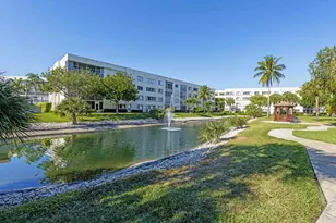 3138 Via Poinciana, Lake Worth, FL 33467 - Photo 34