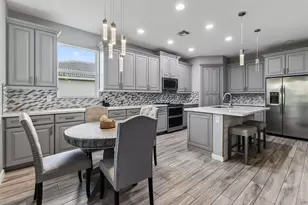 11447 SW Lake Park Dr, Port Saint Lucie, FL 34987 - Photo 24