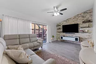 5648 Kimberton Way, Lake Worth, FL 33463 - Photo 2