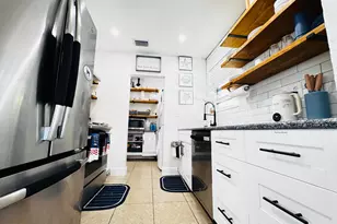 7161 Sheridan St, Hollywood, FL 33024 - Photo 14