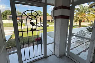 9271 Sun Pointe Dr, Boynton Beach, FL 33437 - Photo 2